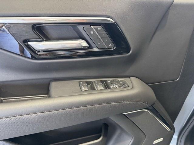 new 2026 Chevrolet Suburban car, priced at $90,130