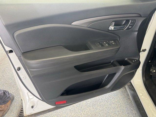 used 2021 Honda Pilot car, priced at $34,500