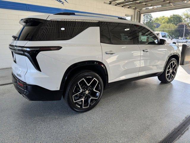 used 2025 Chevrolet Traverse car, priced at $51,000