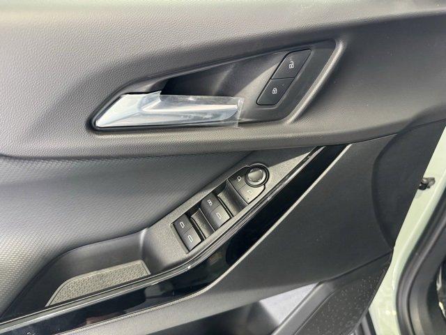 new 2026 Chevrolet Equinox car, priced at $33,035