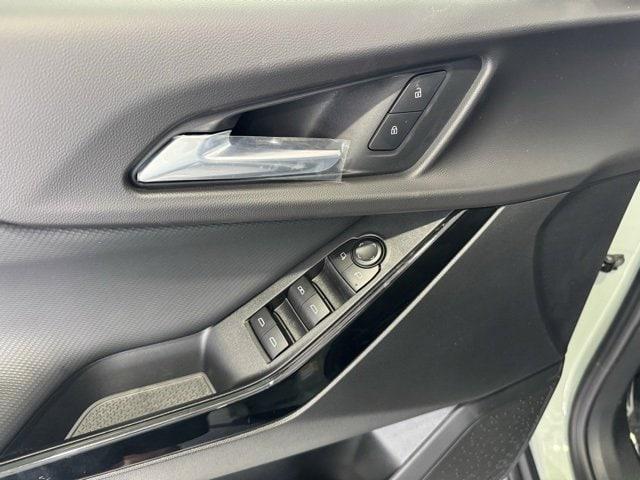 new 2026 Chevrolet Equinox car, priced at $31,700