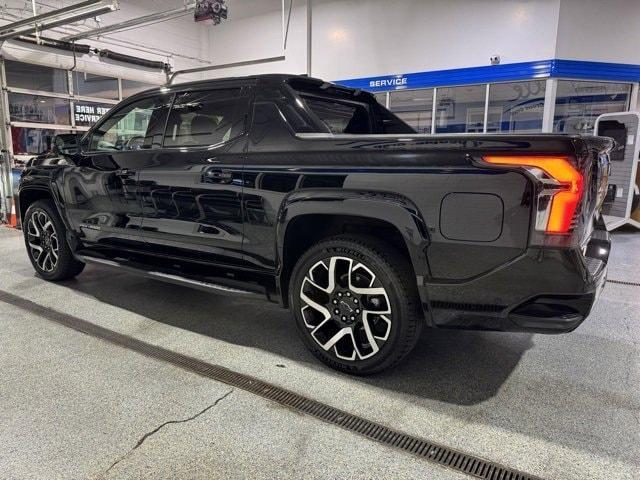 used 2024 Chevrolet Silverado EV car