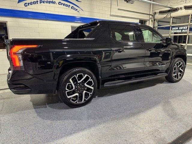 used 2024 Chevrolet Silverado EV car