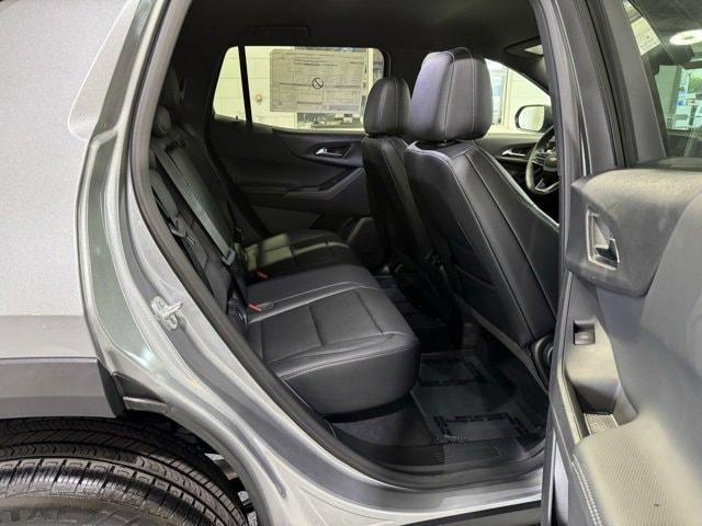 new 2026 Chevrolet Equinox car, priced at $33,999