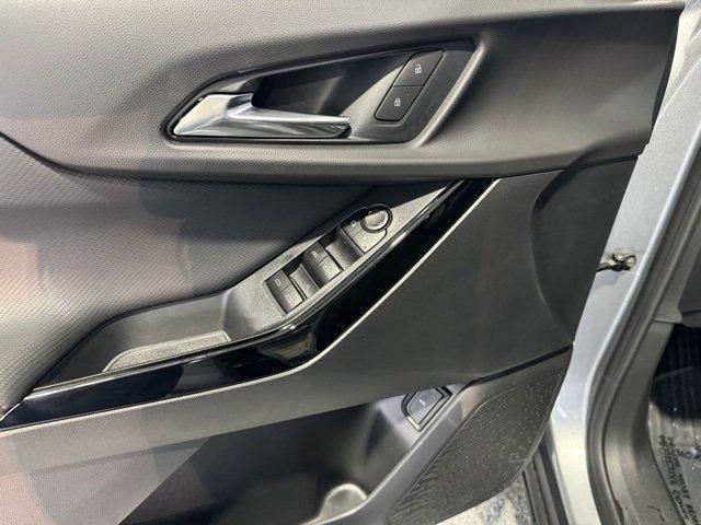 new 2026 Chevrolet Equinox car, priced at $33,999