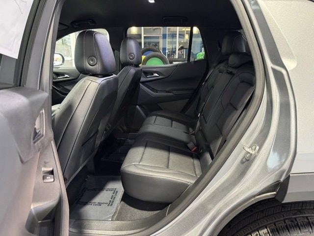 new 2026 Chevrolet Equinox car, priced at $33,999