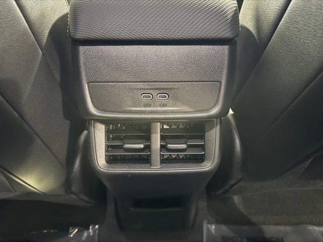 new 2026 Chevrolet Equinox car, priced at $33,999