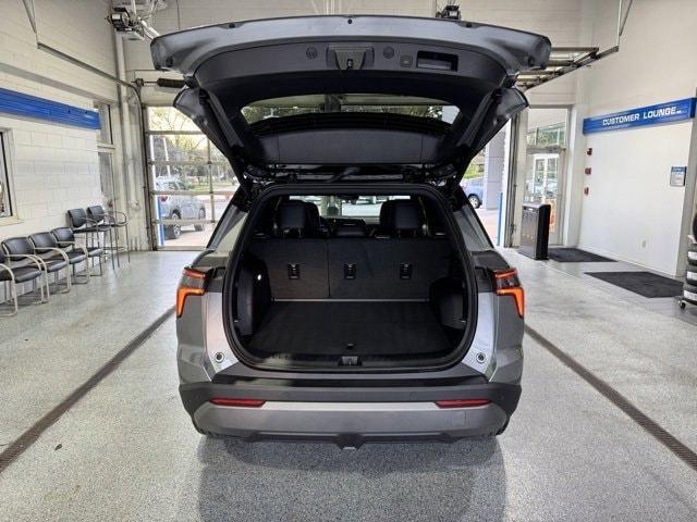 new 2026 Chevrolet Equinox car, priced at $33,999