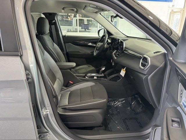 new 2025 Chevrolet TrailBlazer car, priced at $26,980