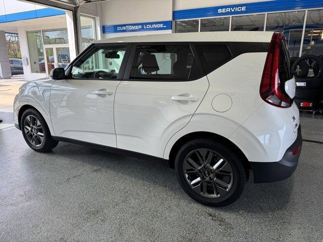 used 2021 Kia Soul car, priced at $13,500
