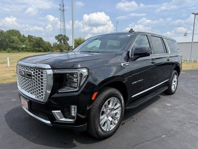 used 2023 GMC Yukon XL car, priced at $65,000