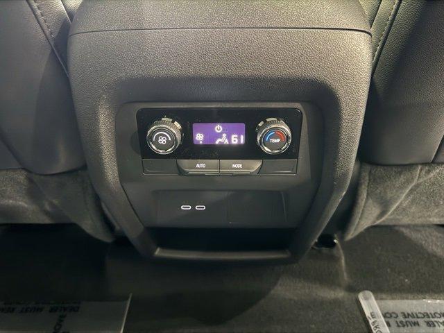 new 2026 Chevrolet Traverse car