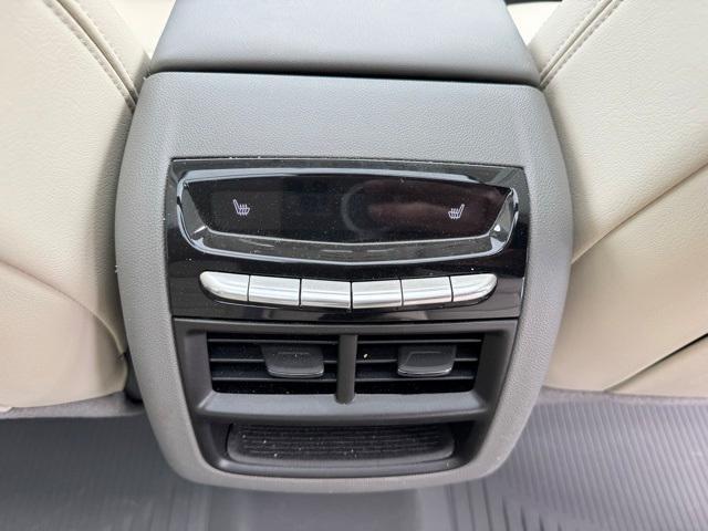 used 2023 Cadillac XT5 car, priced at $36,500