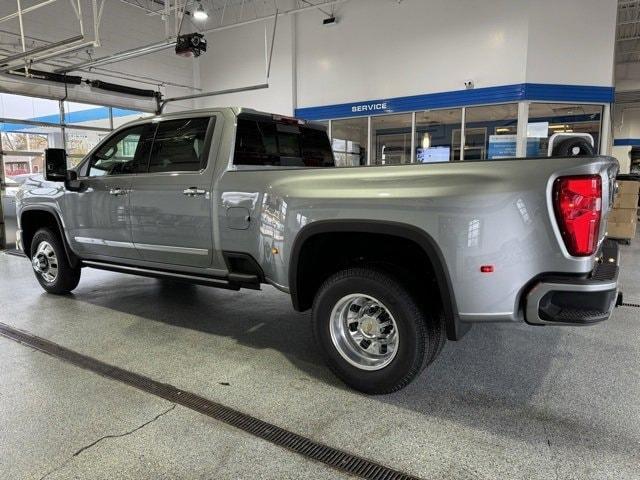 new 2025 Chevrolet Silverado 3500 car, priced at $92,350