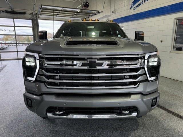 new 2025 Chevrolet Silverado 3500 car, priced at $92,350