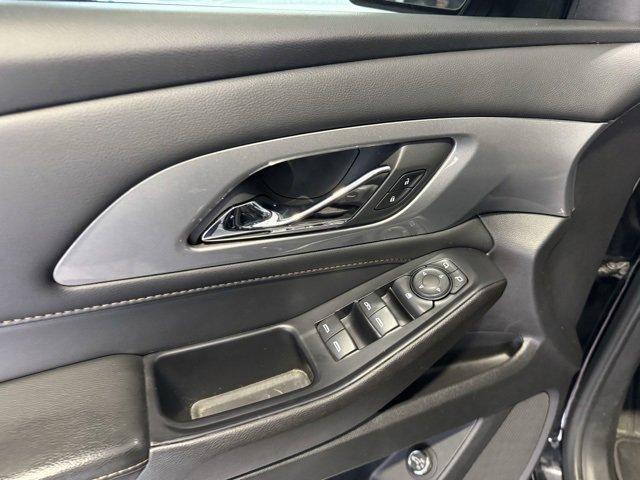 used 2021 Chevrolet Traverse car, priced at $25,000