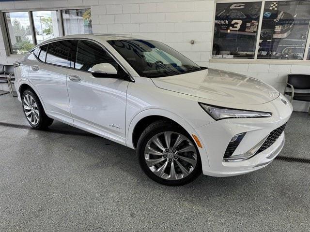 new 2025 Buick Envista car, priced at $31,000