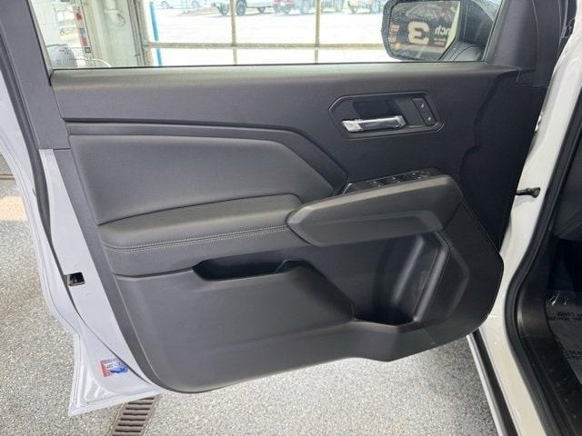 new 2025 Chevrolet Colorado car, priced at $39,795