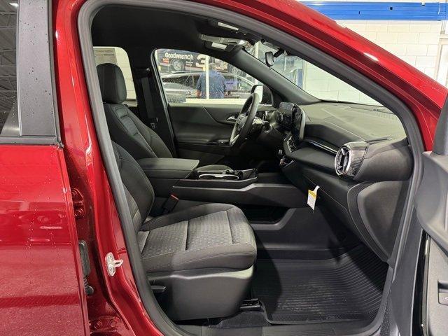new 2026 Chevrolet Equinox car, priced at $31,830