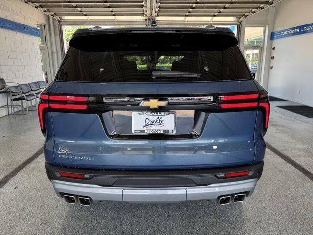 new 2025 Chevrolet Traverse car, priced at $42,195