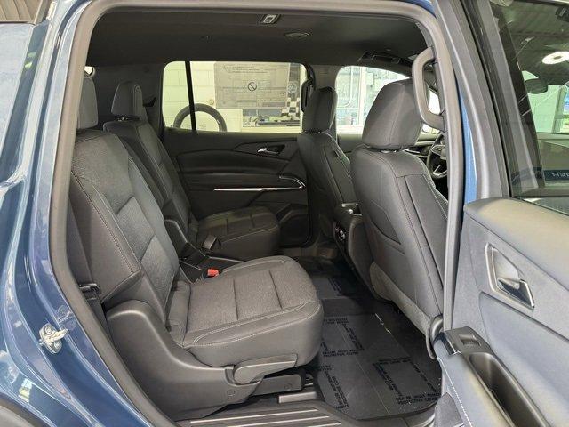 new 2025 Chevrolet Traverse car, priced at $42,195