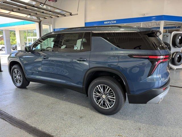 new 2025 Chevrolet Traverse car, priced at $42,195