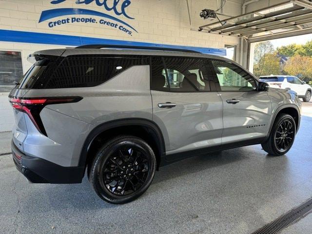 new 2024 Chevrolet Traverse car, priced at $46,105