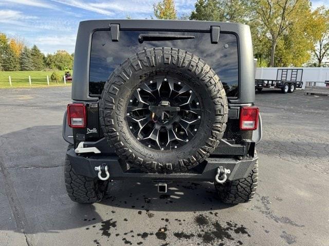 used 2014 Jeep Wrangler Unlimited car, priced at $21,000