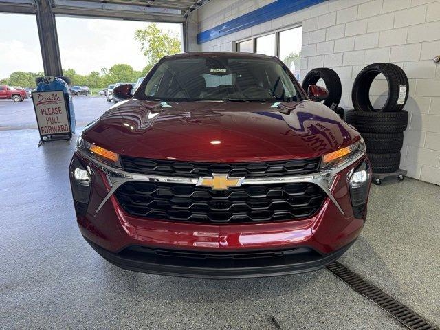 new 2025 Chevrolet Trax car, priced at $23,285