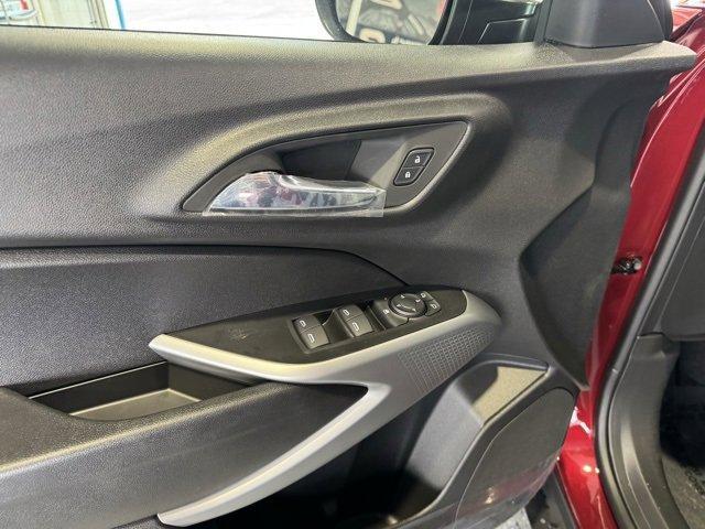 new 2025 Chevrolet Trax car, priced at $23,285