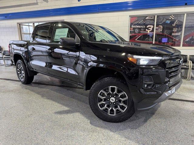 new 2025 Chevrolet Colorado car