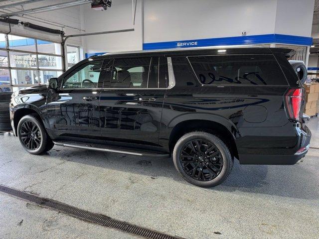 new 2025 Chevrolet Suburban car, priced at $85,095