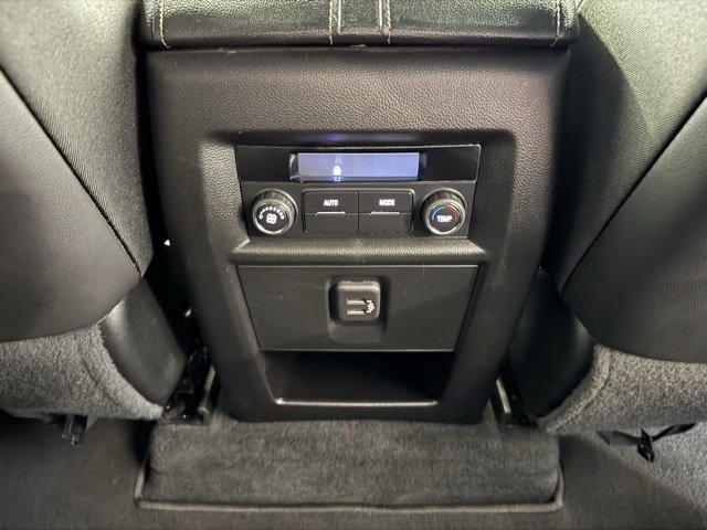 used 2023 Chevrolet Traverse car, priced at $33,000