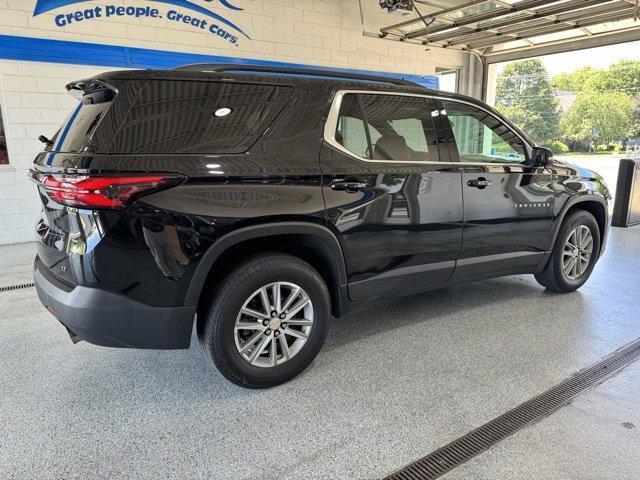 used 2023 Chevrolet Traverse car, priced at $33,000