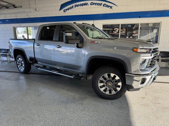 new 2025 Chevrolet Silverado 2500 car, priced at $72,000