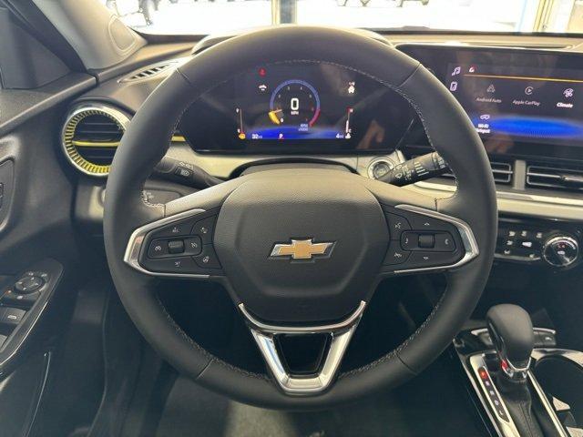 new 2025 Chevrolet Trax car, priced at $23,700