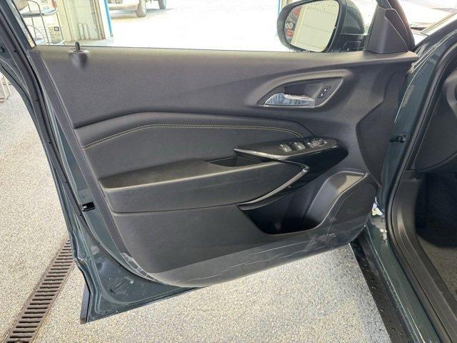 new 2025 Chevrolet Trax car, priced at $23,700