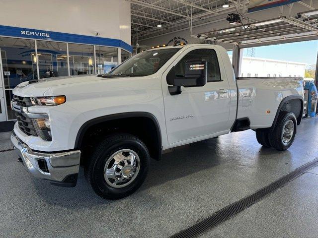 new 2025 Chevrolet Silverado 3500 car, priced at $69,070