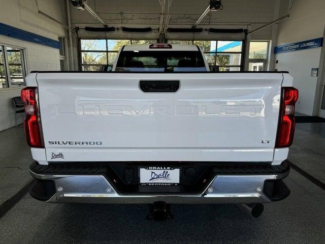 new 2025 Chevrolet Silverado 3500 car, priced at $69,070