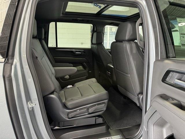 new 2025 Chevrolet Suburban car, priced at $76,605