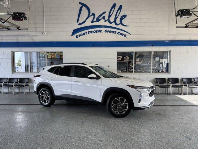 used 2025 Chevrolet Trax car, priced at $25,750