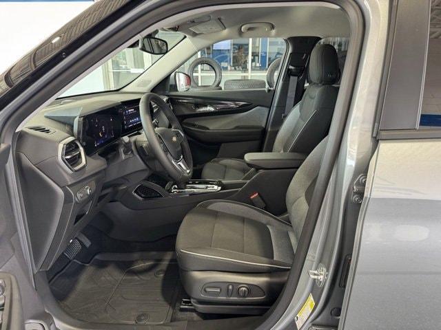 new 2026 Chevrolet TrailBlazer car, priced at $27,700