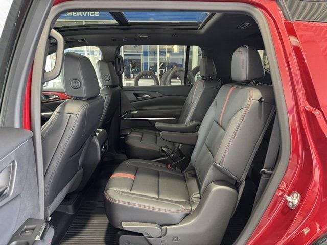 new 2025 Chevrolet Traverse car, priced at $60,055