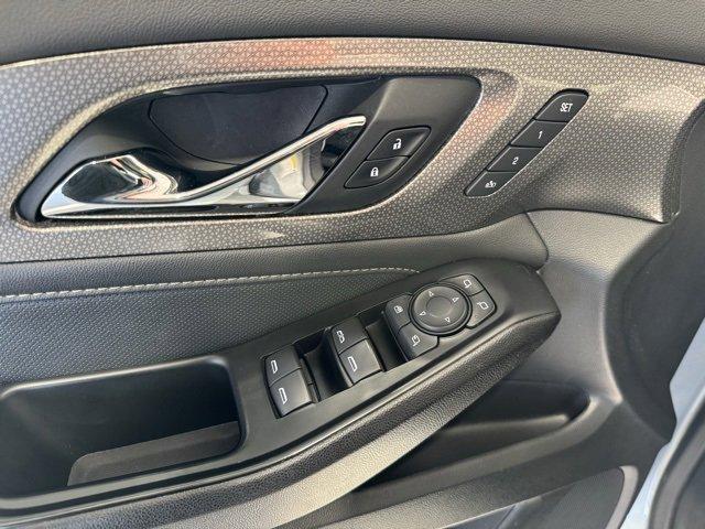 used 2023 Chevrolet Traverse car, priced at $35,000