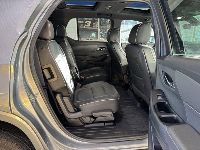 used 2023 Chevrolet Traverse car, priced at $35,000