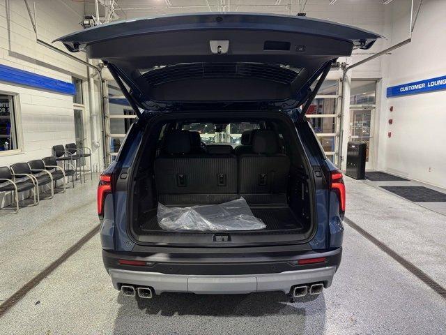 new 2026 Chevrolet Traverse car, priced at $47,620