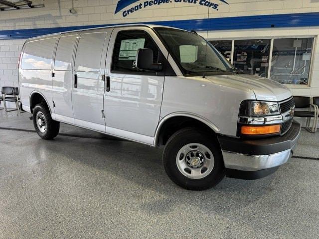 new 2025 Chevrolet Express 2500 car, priced at $46,000