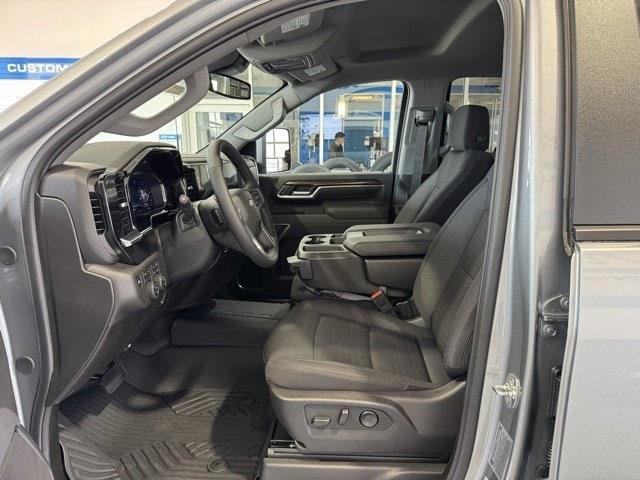 new 2025 Chevrolet Silverado 2500 car, priced at $70,000
