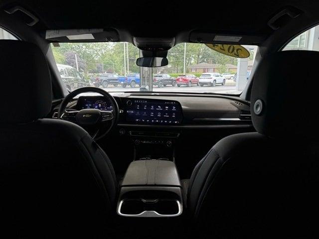 used 2024 Chevrolet Traverse car, priced at $35,000