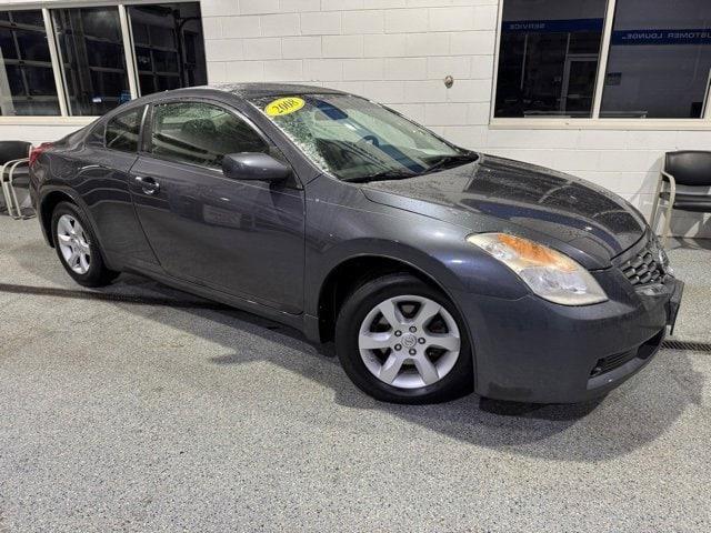 used 2008 Nissan Altima car, priced at $4,500